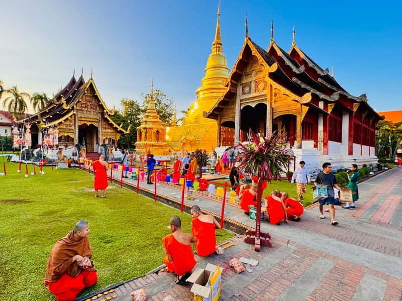 Chiang Mai: Temple And City Walking Tour Part I - Key highlights worth getting up early for