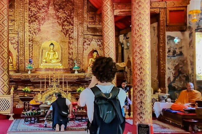 Chiang Mai Temples & Old City Hidden Gems Small Group Tour 2 Hrs - Key Things You’ll Notice on This Tour