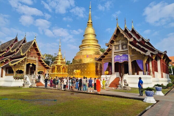 Chiang Mai Temples Visit Walking Tour with Ex-Monk Guide Part 1 - Key things to know before you go