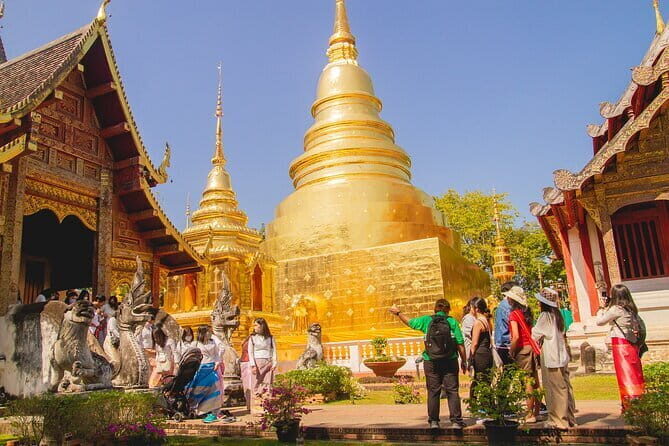 Chiang Mai Temples Visit Walking Tour with Ex-Monk Guide Part 1 - Wat Phan Tao: a teakwood Lanna ordination hall you can actually appreciate