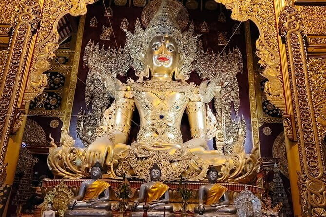 Chiang Mai Temples Visit Walking Tour with Ex-Monk Guide Part 2 - Key things you’ll notice on this Chiang Mai temple walk