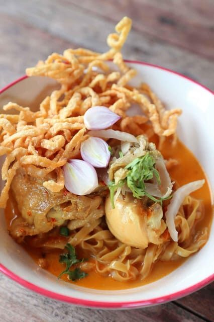 Chiang Mai : Traditional Northern Cooking Class - Northern curry with pork: aromatic spice that stays balanced