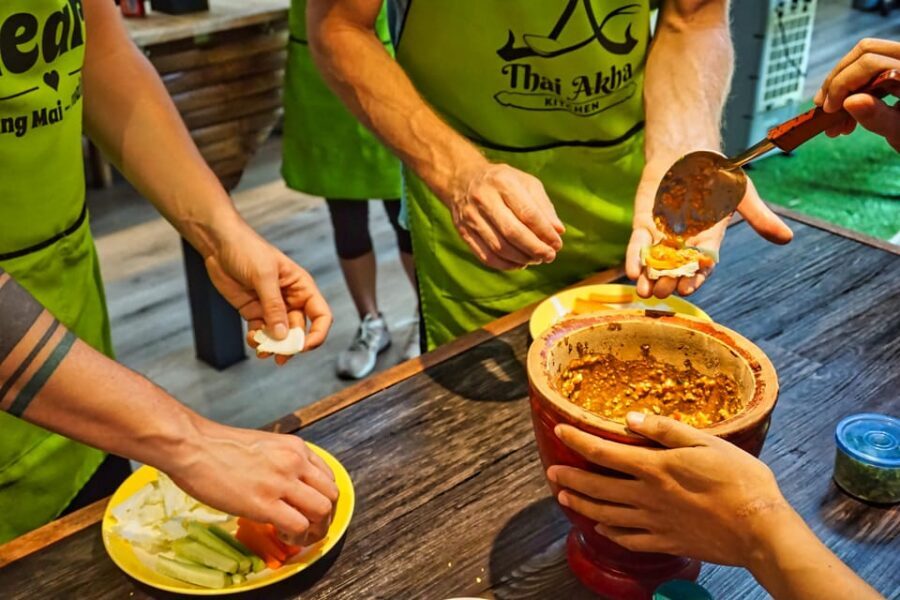 Chiang Mai: Traditional Thai-Akha Cooking Class& Market Tour - Akha dishes: the flavors that feel distinct in the North