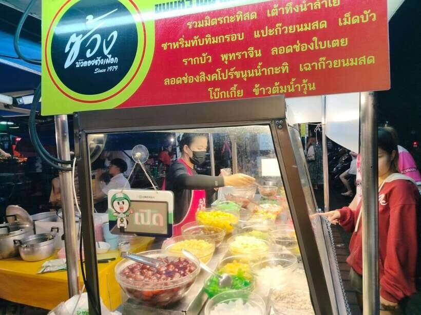 Chiang Mai: Tuk-Tuk Evening Tour with Temples & Street Foods - Street Food Strategy That Actually Works With This Schedule