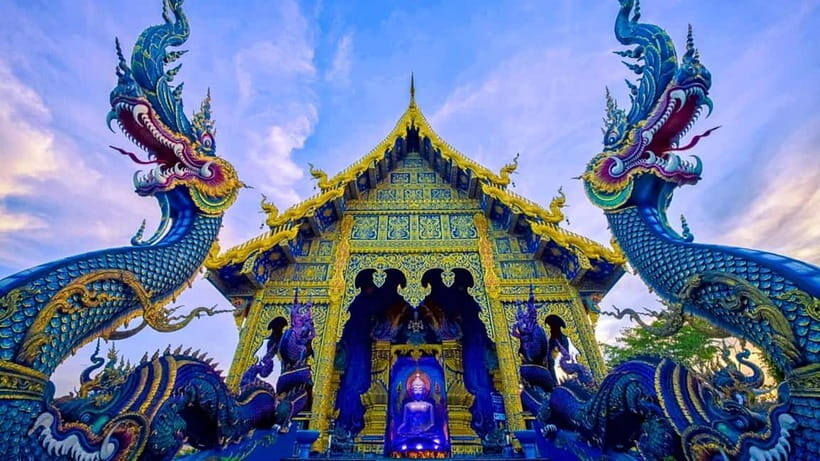 Chiang Mai: White and Blue Temples and Lalita Cafe - The 7:00 a.m. pickup and the drive you’ll feel in your legs