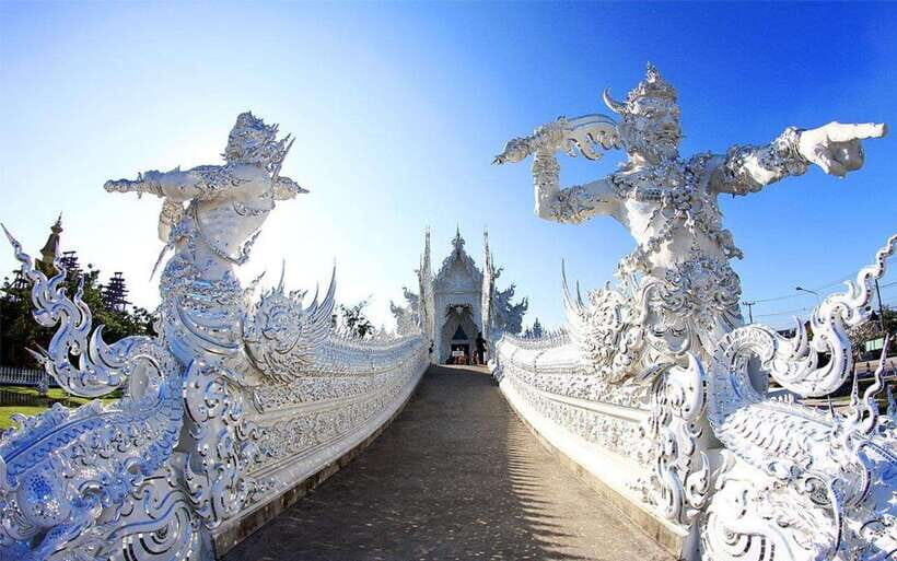 Chiang Mai: White, Blue & Big Buddha Temples in Chiang Rai - Long Neck Karen Village: Photo Stop, Optional Visit, and How to Decide