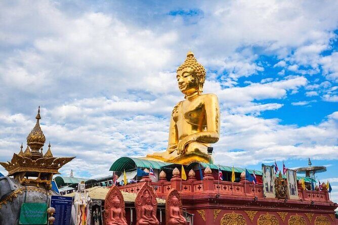 Chiang Rai and White Temple Private All-Inclusive Day-Tour - Transportation, timing, and who the guides seem to be