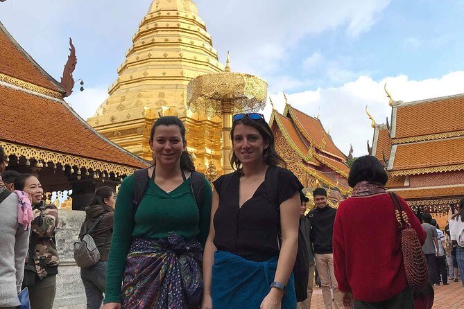Chiang Rai Temples ( White,Blue )And Doi Suthep Private Day Tour - The guide factor: why Mr. Tong’s stories matter