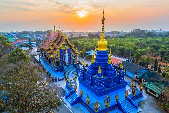 Chiang Rai Wonders: White, Blue & Red Temples and Hot Spring - Mae Kachan Hot Springs: A Gentle Start Before Temples