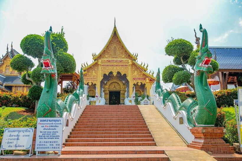 Chiangma: Wat ban den, Blue Temple & Sticky Waterfall. - Who should book this tour, and who should skip it