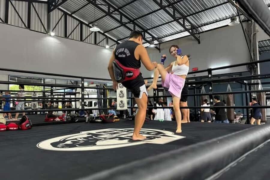 Chiangmai : Muay Thai Training academy - Coaching in English and Thai: Getting Real Feedback