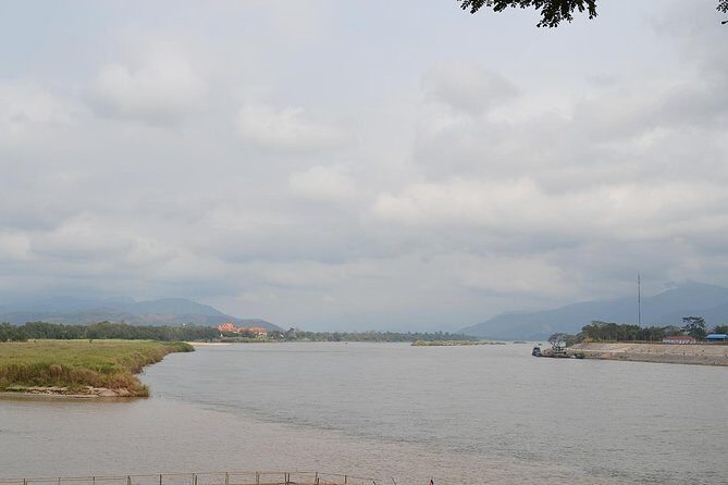 Chiangrai day trip Private Tour - Add-on options: Long Neck Karen Village and the Maekhong River boat