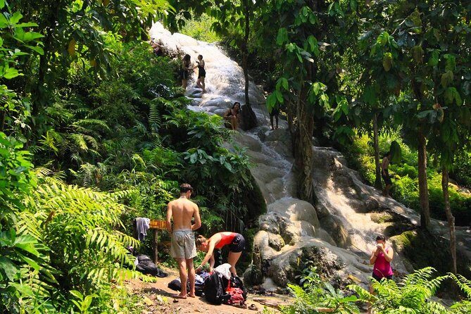 Climb Sticky Waterfall Like a Spiderman - Climb Like Spiderman: The Sticky Waterfall Experience