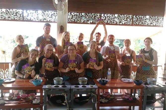 Cooking Morning Class Chiang Mai Visit Organic Garden and Market - Local Market Walk: How You Learn Thai Ingredients, Not Just Buy Them