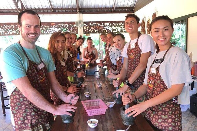 Cooking Morning Class Chiang Mai Visit Organic Garden and Market - Cooking Class at Siam Garden: Choose Six Courses and Cook Them