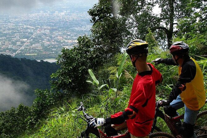 Doi Suthep National Park To Chiang Mai Beginner Downhill Mountain Biking - Stop 2: Huay Tung Tao Lake lunch and the best kind of recovery