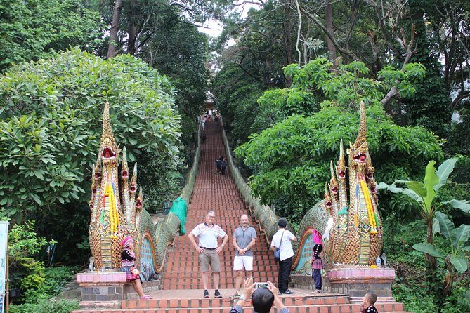 DON'T miss It ! Doi suthep temple+ Hmong village - Rainy Season and Temple Rules: Stay Comfortable, Stay Respectful