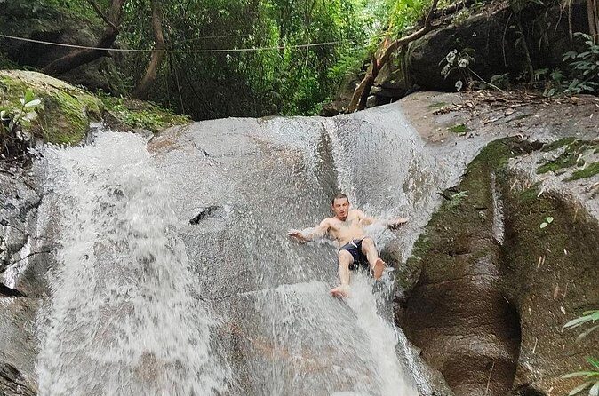 Elephant Experience and Hidden Jungle Waterfall Chiang Mai - Lunch in a village-restaurant setting: more than just fuel