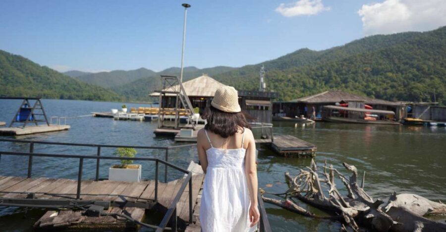 Elephant Habitat Park Feeding Entry & Rafting Van Transfer - Heading south from Chiang Mai: transfer time you should budget