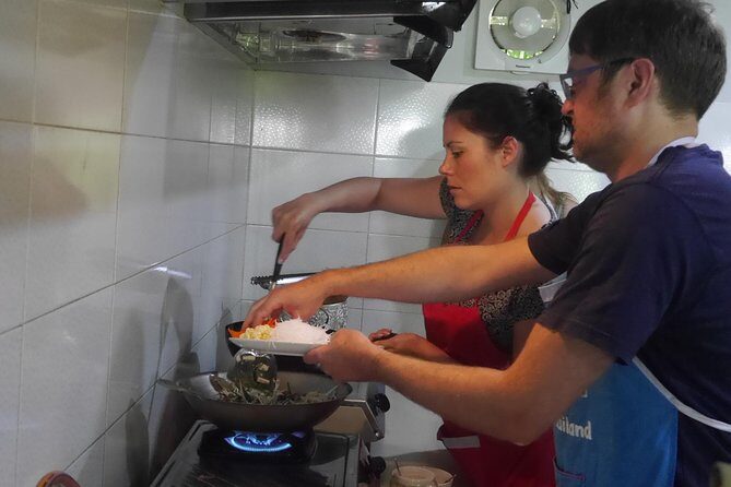 Evening Cooking Class - Market Stop: Learn Ingredients Before You Touch the Stove