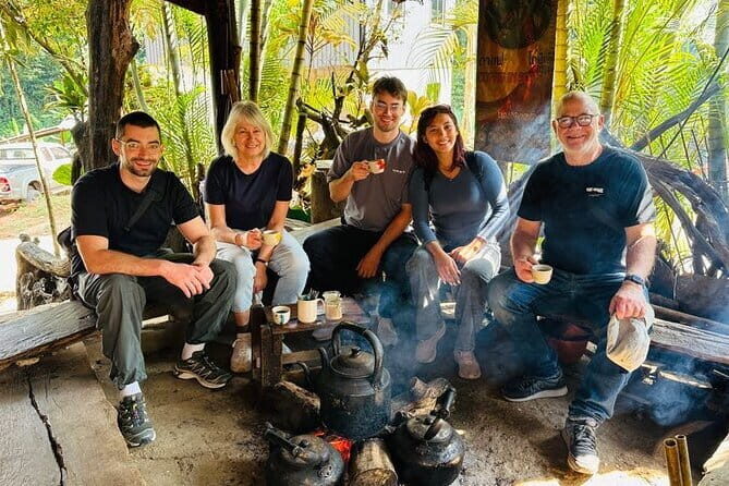 Exclusive Northern Thailand Tours - Comfort and Logistics: AC Vehicle, Bottled Water, and Up to 6 People