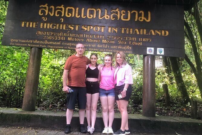 Full Day Car Hire with an English Speaking Driver in Chiang Mai - Why This Private Chiang Mai Driver Works Better Than DIY