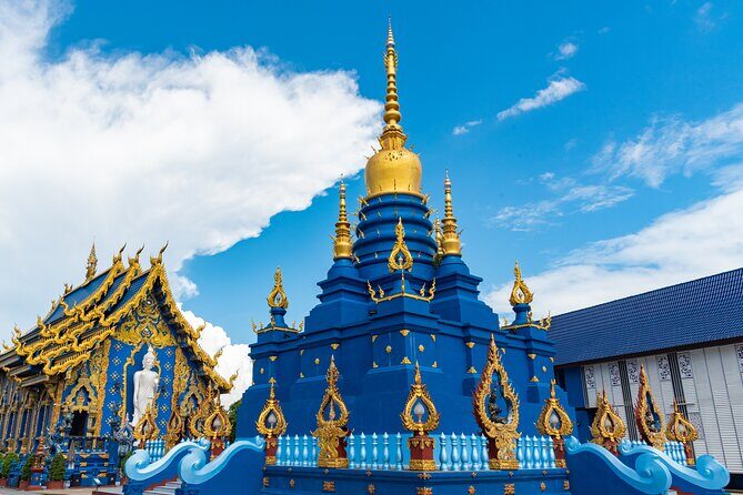 Full Day Chiang Rai 3 Temples White, Blue,Big Bhudha Temples - Mae Khachan Hot Spring: a 20-minute reset