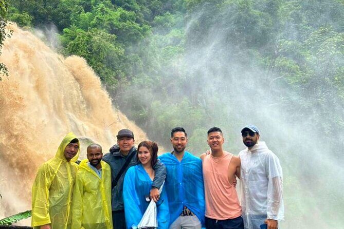 Full-Day Doi Inthanon National Park Tour with Trek and Pagodas - Pha Dok Siew Nature Trail: the main hike and the best stretch of shade