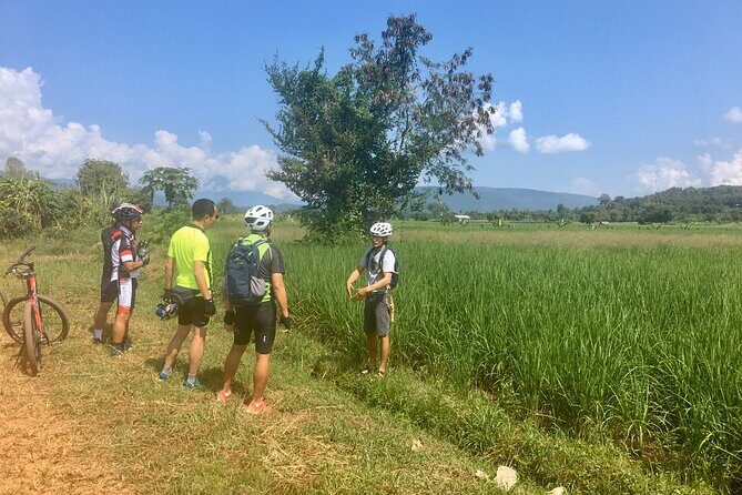 Full-Day Hike and Bike Tour from Chiang Mai - Heat, Fitness, and Footwear: What to Expect Before You Go