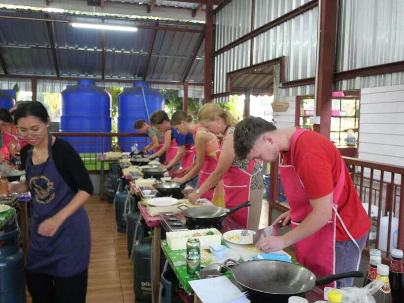 Full Day Thai Cooking Class in Organic Farm and Market - Key highlights to look for