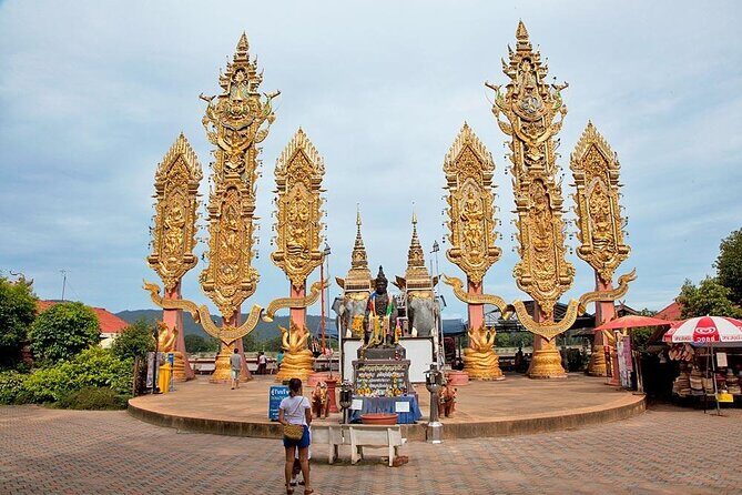 Full Day Tour in Chiang Rai White Temple and Golden Triangle - A One-Day Run at the White Temple and Golden Triangle