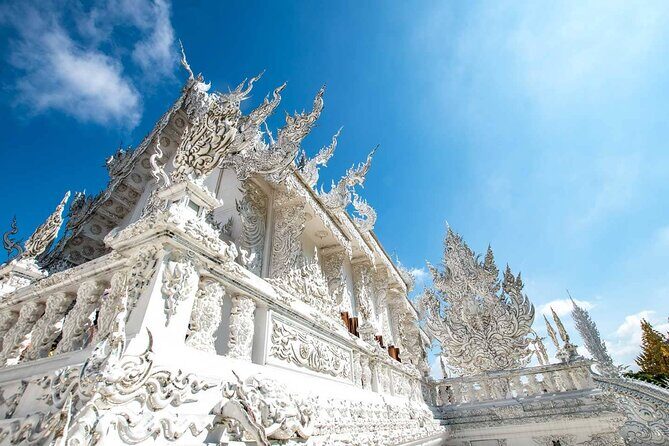 Golden Triangle, White, Black, Blue Temple Full Day Tour From Chiang Mai - Golden Triangle in One Hour: Don’t Expect Much Wandering