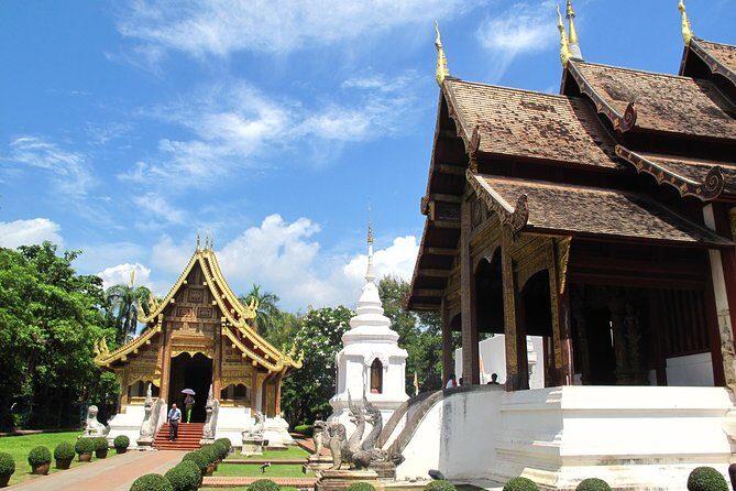 Half Day Chiang Mai City Temples & Museum Tour - Group or Private - Pickup, minivan, and why “limited to nine” actually matters