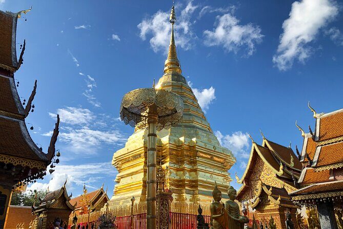 Half day Doi Suthep Temple and city temples (Private tour) - Getting to Doi Suthep: Cable Car or 306 Steps to Wat Phra That Doi Suthep