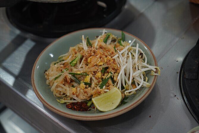Half Day Guided Thai Cooking Class in Chiang Mai - The class rhythm: what happens in about 4.5 hours