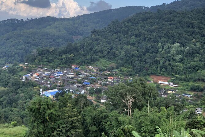 Half day Long Neck hill tribe and Hmong hill tribe village - Stop 1: Ban Hmong Mae Sa Mai and what the guide will explain