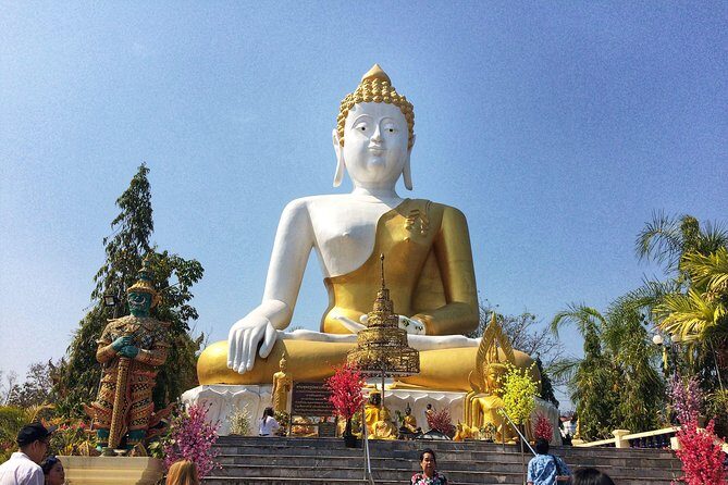 Half Day Phra That Doi Kham Temple and Royal Park Rajapruek (Private Tour) - Who should book this private half-day tour?