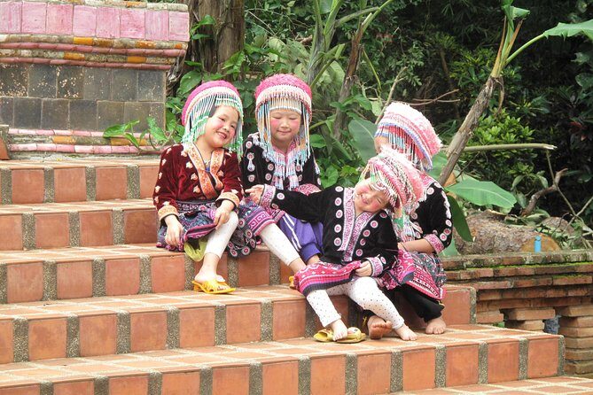 Half Day - Small Group - Doi Suthep Temple and Hmong Village Tour - Doi Pui Hmong Village: Coffee, a Museum, and the Shop Factor