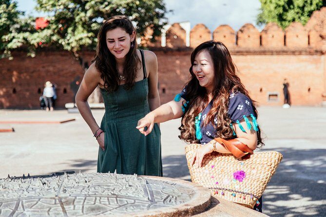Highlights & Hidden Gems With Locals: Best of Chiang Mai Private Tour - Why this 3-hour private walk is great for a first trip