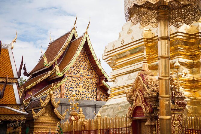 Iconic Half-Day Landmarks & Temples of Chiang Mai - Doi Suthep: the dramatic start (and the view payoff)
