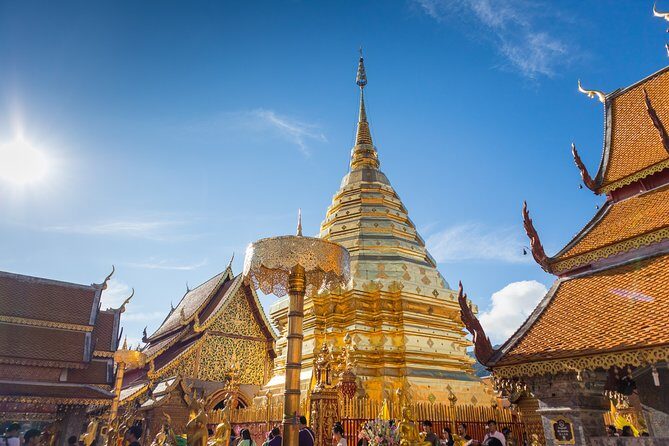 Iconic Half-Day Landmarks & Temples of Chiang Mai - Wat Chedi Luang: where temple scale feels real