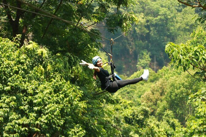 Kingkong Smile Zipline Adventure Tour From Chiang Mai - The Thai buffet stop: fuel without derailing the day