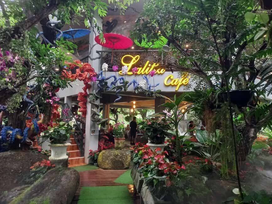Lalita Cafe & Chiang Rai Temple(White+Blue) from Chiangmai - Group size, timing, and how to avoid stress