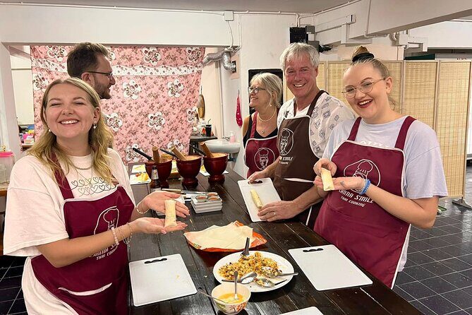 Lanna Smile Thai Cooking Class in Chiang Mai with Market tour - Pickup inside Chiang Mai old city: how the day actually starts