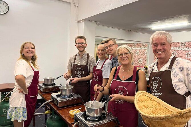 Lanna Smile Thai Cooking Class in Chiang Mai with Market tour - Price and value: what $35.86 really covers
