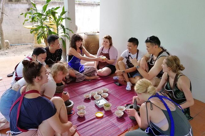 Lanna Smile Thai Cooking Class in Chiang Mai with Market tour - Should you book Lanna Smile’s cooking class with market tour?
