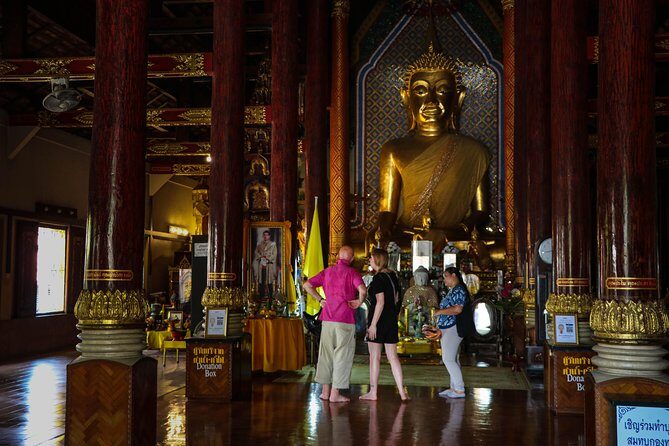 LIFECYCLING - Half Day City Bike Tour - Stop 3: Chang Klang for temples and alleyway cycling