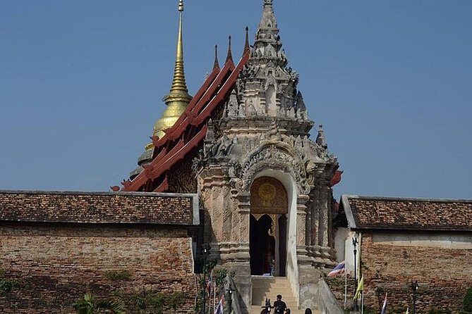 Local Drivers service Chaingmai - Price and value: what $122.37 per group really buys