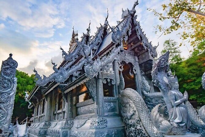 Long Neck Village, Silver Temple & Chiang Mai Top Cultural Sites - Stop 1: Wat Sri Suphan and the Silver Temple’s standout craftsmanship