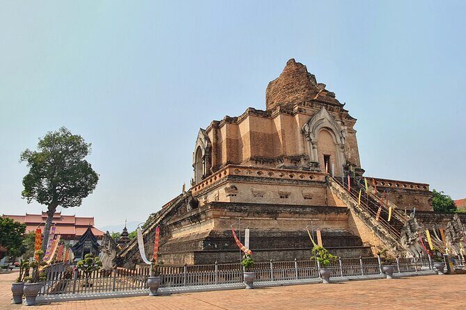 Mastering Chiang Mai Temples in Halfday - Visit 7 Temples - The 9:00 am start: comfort, timing, and the temple dress code that keeps it smooth